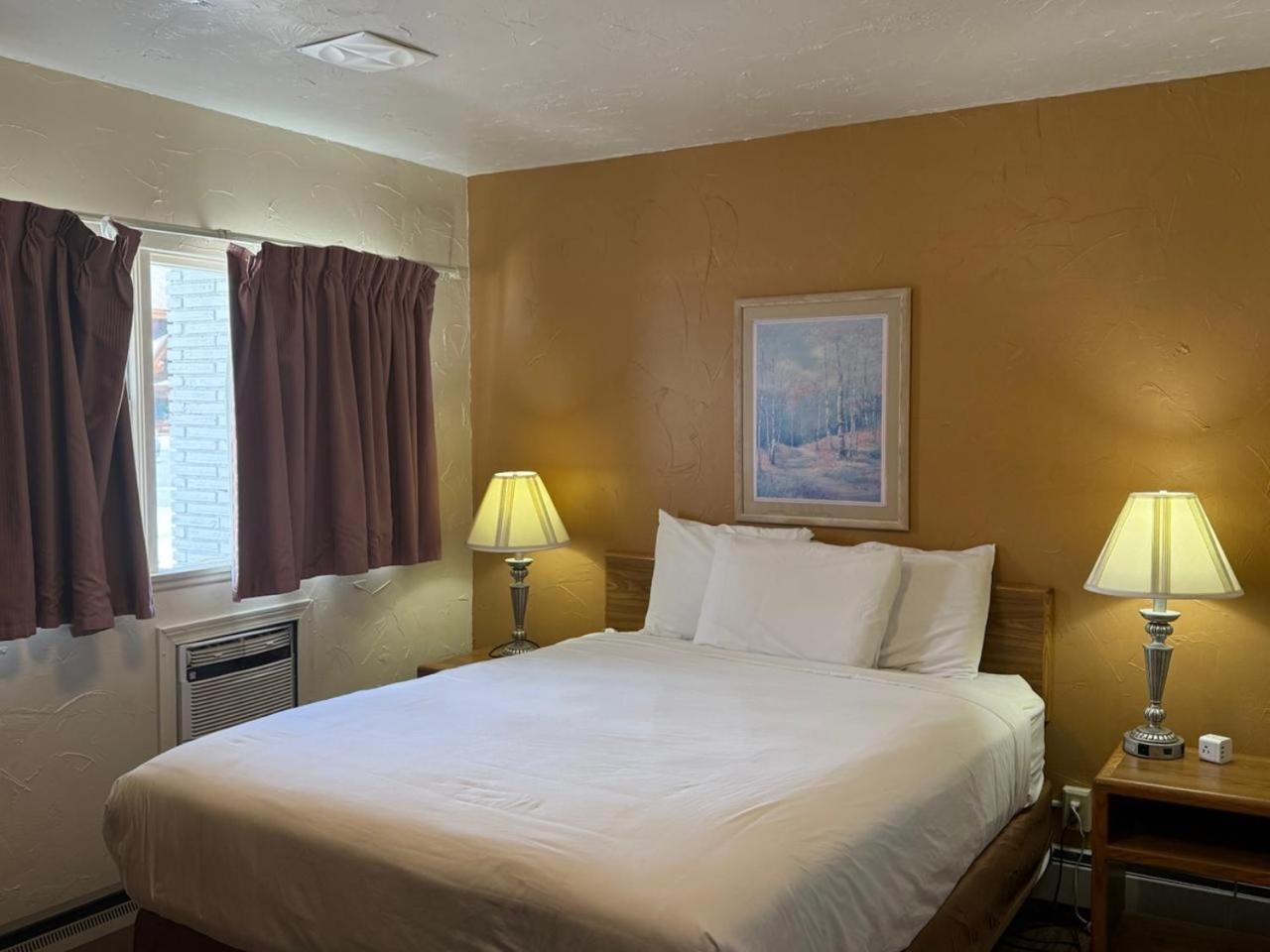 Sunrise Motor Inn Cody Luaran gambar