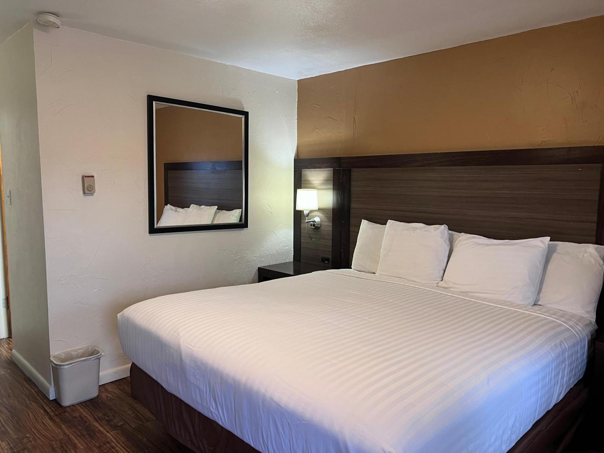 Sunrise Motor Inn Cody Luaran gambar